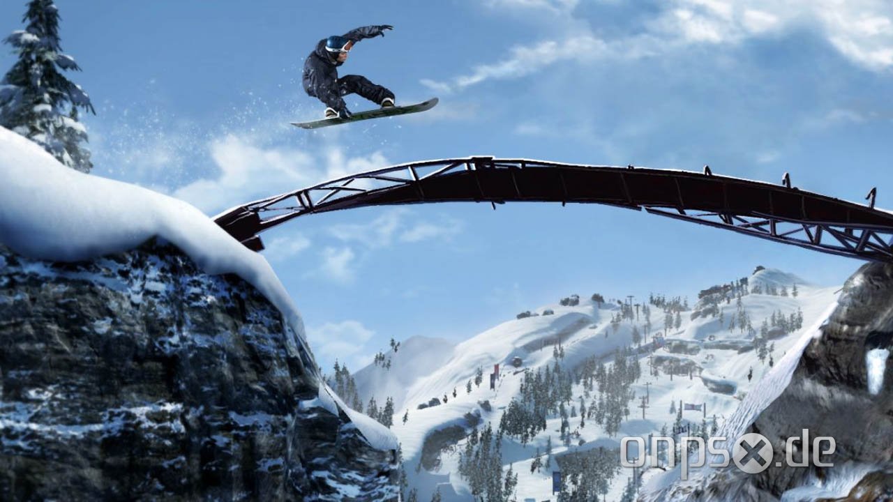 Shaun White Snowboarding